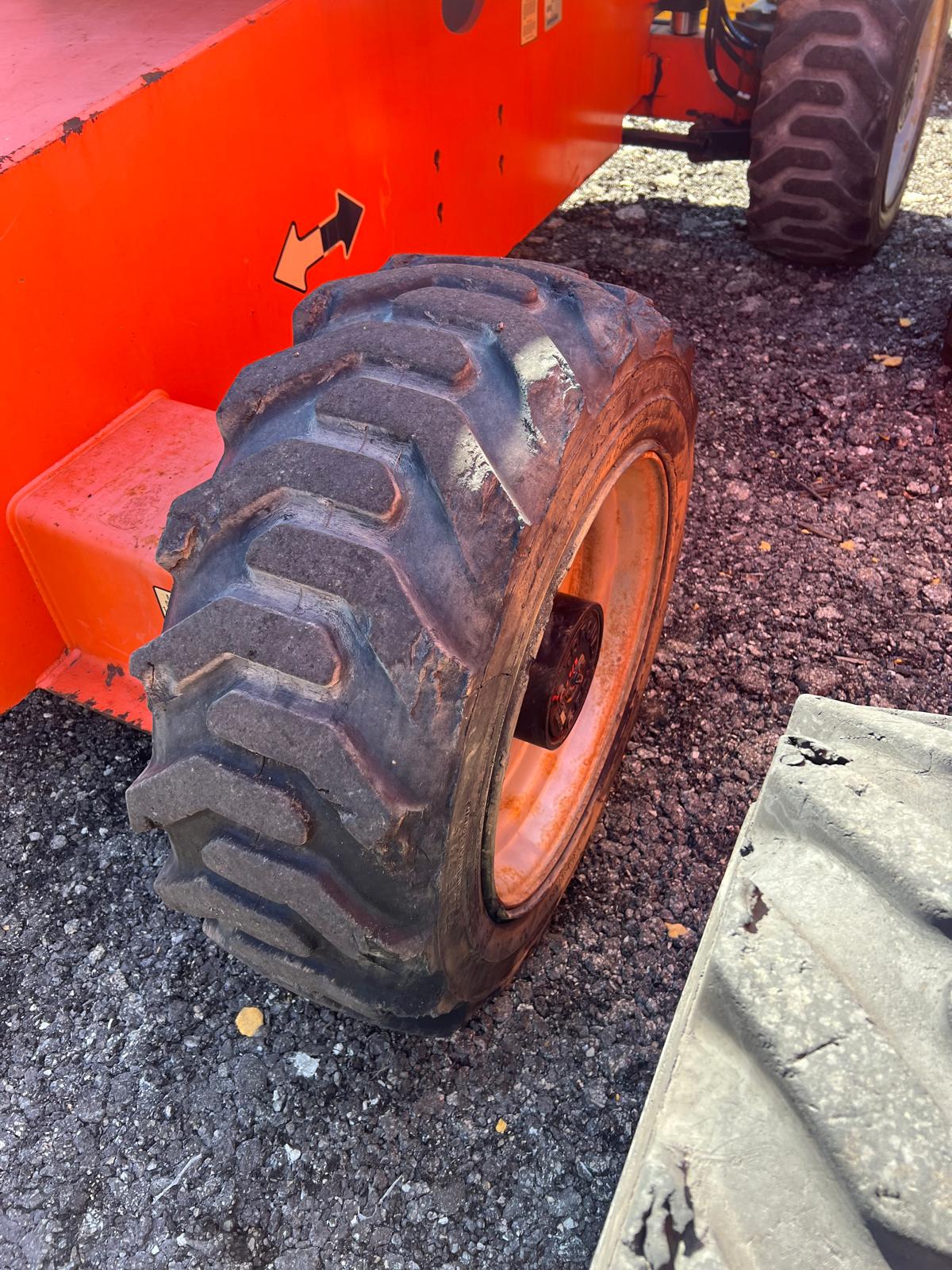 Sold - Telescopic Boom Lift - View 6